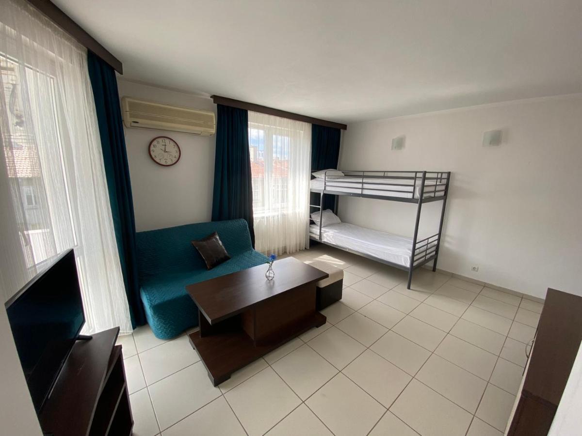 Lilia 2 Family Hotel Primorsko Buitenkant foto