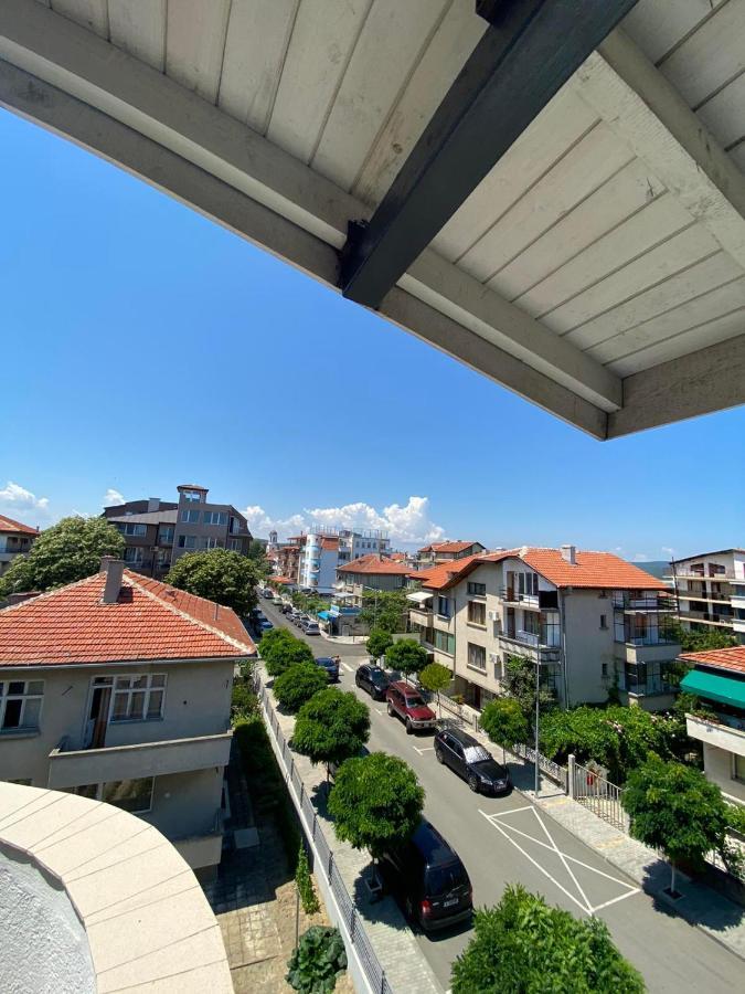 Lilia 2 Family Hotel Primorsko Buitenkant foto