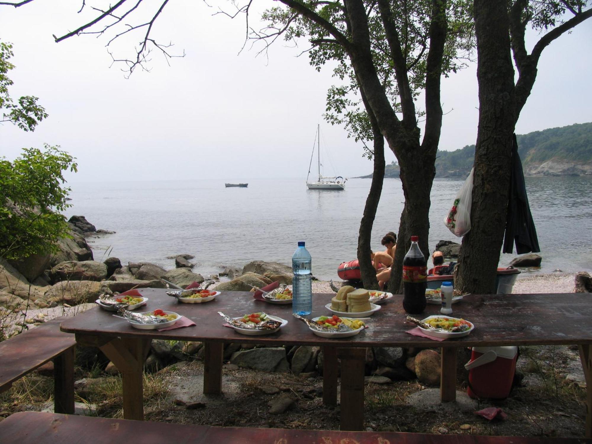Lilia 2 Family Hotel Primorsko Buitenkant foto
